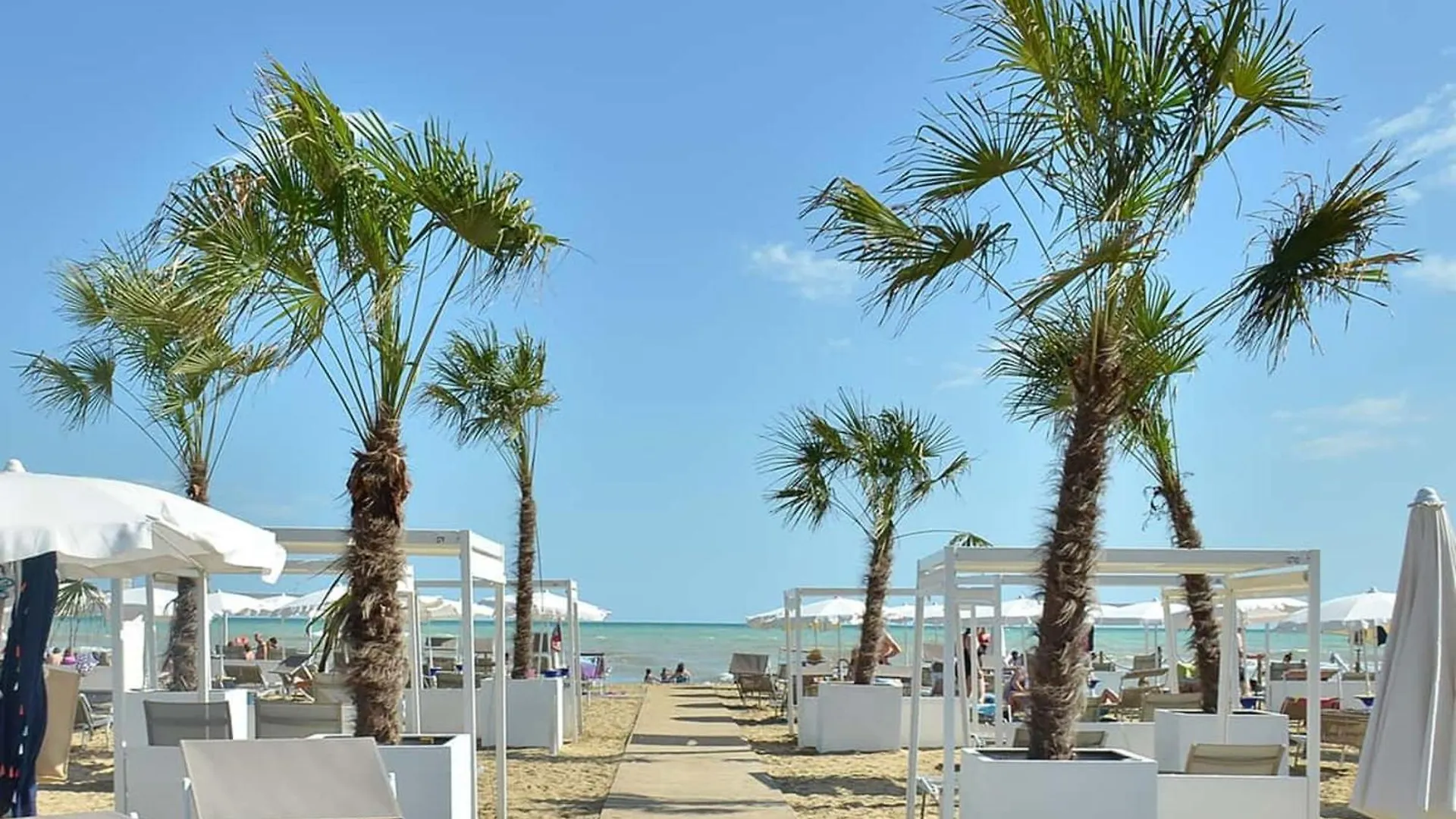 Modern Flat With Amazing View On The Beach Bibione