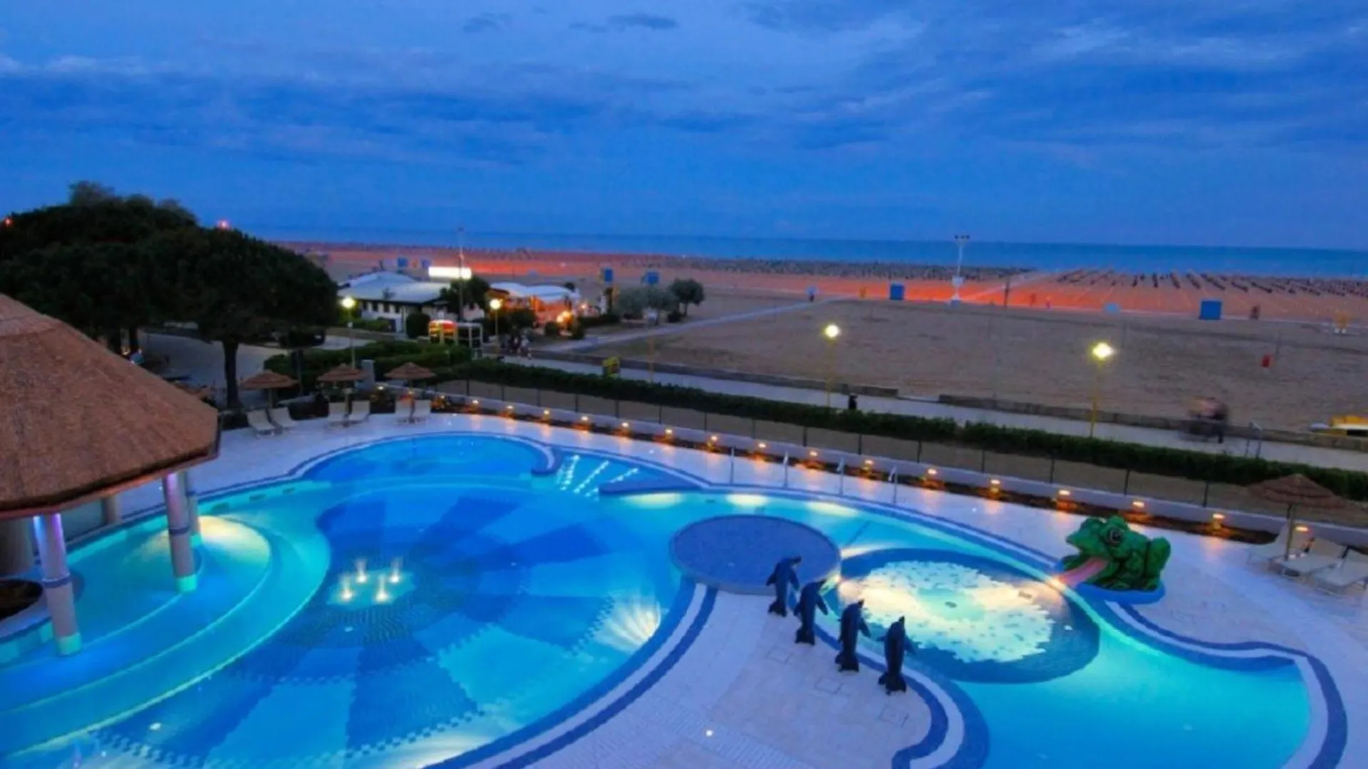 Modern Flat With Amazing View On The Beach Bibione